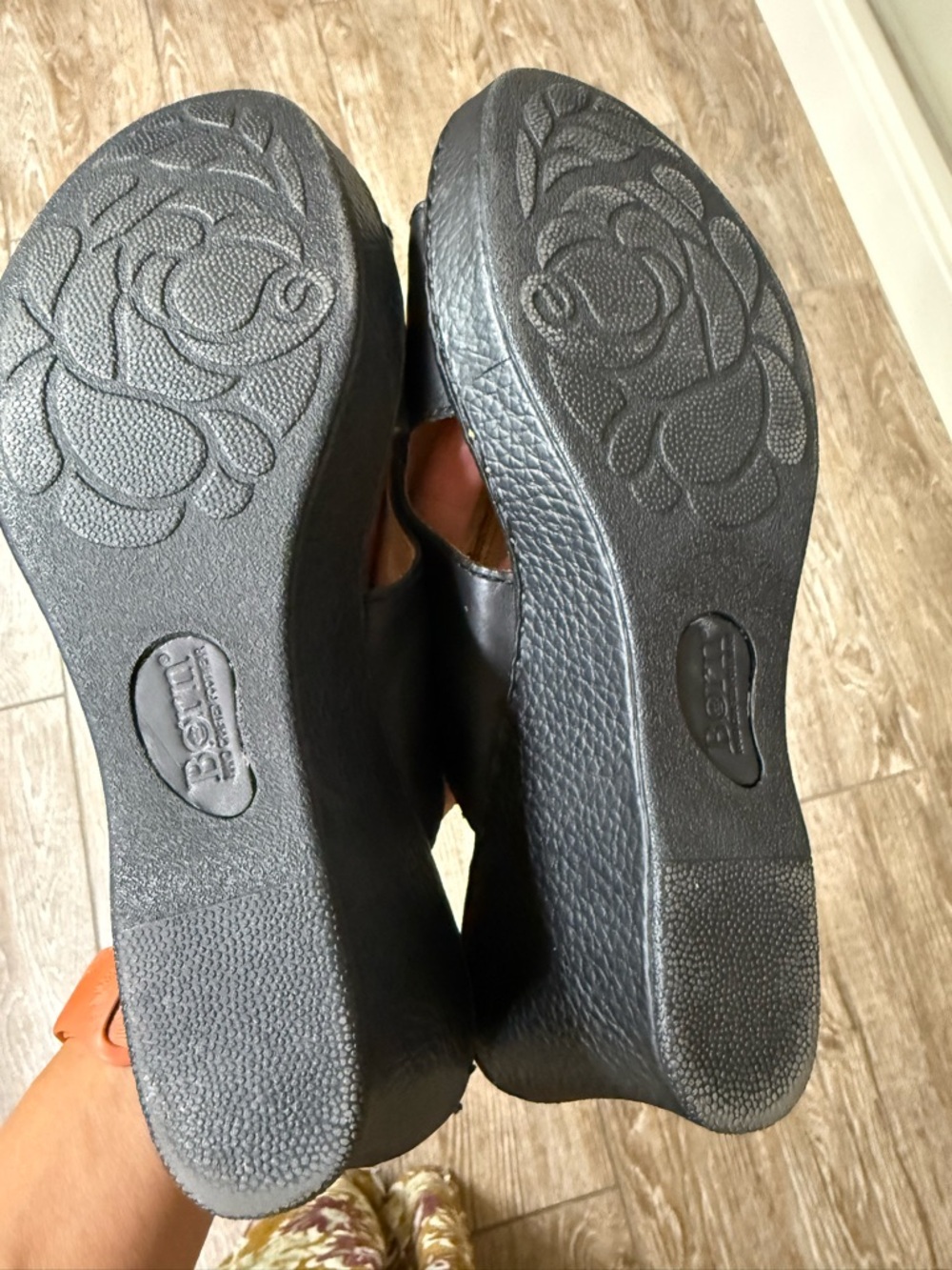 Born Black Leather Open-Toe Mule Slides with Tan Footbed - 8 - Picture 7 of 8